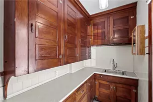 86 Spring St, Lincoln, RI 02838 - Photo 4