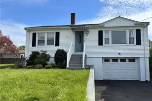 20 Linda Ln, Cumberland, RI 02864 - Photo 1