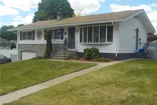 72 Wayne Rd, Woonsocket, RI 02895 - Photo 1