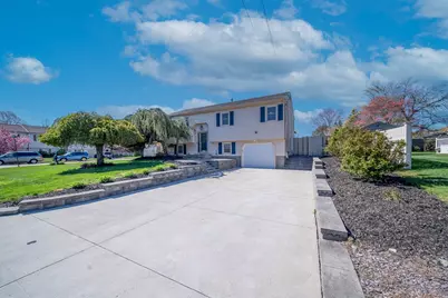 2 Dogwood Drive, Cranston, RI 02921 - Photo 4