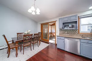 2 Dogwood Dr, Cranston, RI 02921 - Photo 14