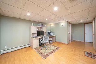 2 Dogwood Dr, Cranston, RI 02921 - Photo 28