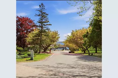 150 Bay View Drive #4, Jamestown, RI 02835 - Photo 18