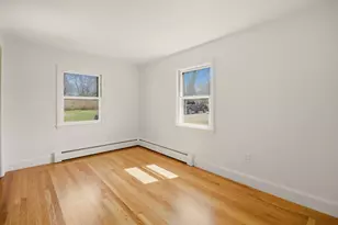 55 Mixter St, Middletown, RI 02842 - Photo 24