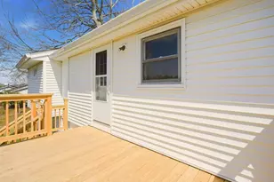 55 Mixter St, Middletown, RI 02842 - Photo 40
