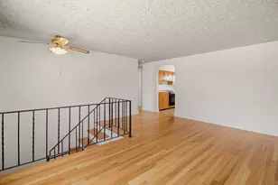 55 Mixter St, Middletown, RI 02842 - Photo 4
