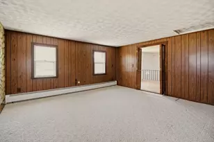 55 Mixter St, Middletown, RI 02842 - Photo 10
