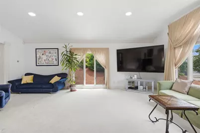 125 Old Mendon Road, Cumberland, RI 02864 - Photo 10