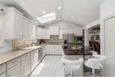 125 Old Mendon Road, Cumberland, RI 02864 - Photo 6