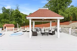 125 Old Mendon Rd, Cumberland, RI 02864 - Photo 30