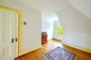 22 Irving Ave, Providence, RI 02906 - Photo 40