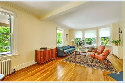 22 Irving Avenue, Providence, RI 02906 - Photo 10