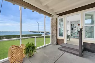4 Van Zandt Ave, Newport, RI 02840 - Photo 46