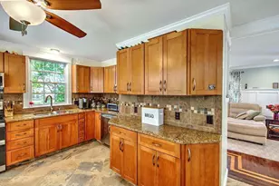 46 Channing Rd, Narragansett, RI 02882 - Photo 22