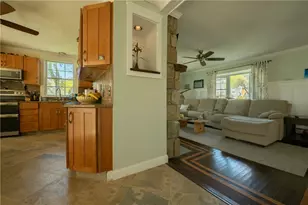 46 Channing Rd, Narragansett, RI 02882 - Photo 12