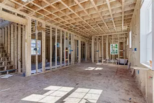 10 Walnut St, West Warwick, RI 02893 - Photo 2