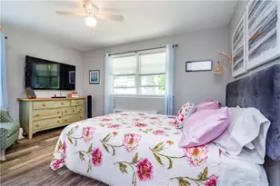 220 Alvin St, Warwick, RI 02886 - Photo 32