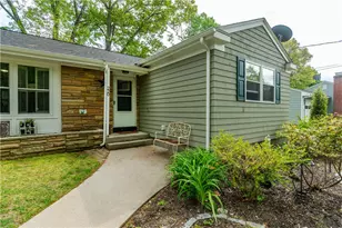 220 Alvin St, Warwick, RI 02886 - Photo 4