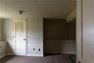 64 Perkins Ave, Cranston, RI 02910 - Photo 16