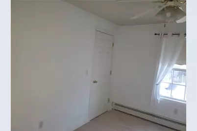 35 Ferncliff Avenue, North Providence, RI 02911 - Photo 6