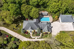 15 Justin Rd, East Greenwich, RI 02818 - Photo 2