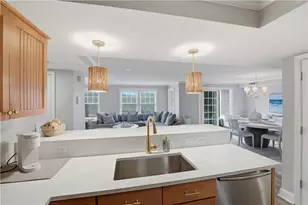 20 Narragansett Ave, Narragansett, RI 02882 - Photo 14