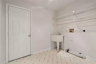 43 Bluegrass Dr, Middletown, RI 02842 - Photo 22