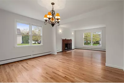 43 Blue Grass Drive, Middletown, RI 02842 - Photo 8