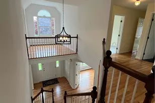 43 Bluegrass Dr, Middletown, RI 02842 - Photo 2
