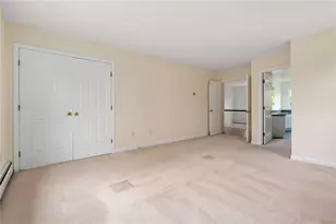 43 Bluegrass Dr, Middletown, RI 02842 - Photo 30