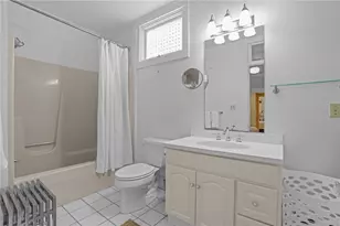 32 Catherine St, Newport, RI 02840 - Photo 34