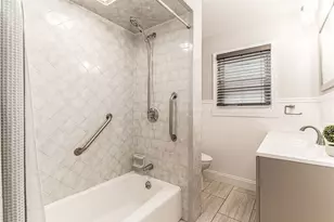 76 Crossland Rd, West Warwick, RI 02893 - Photo 20