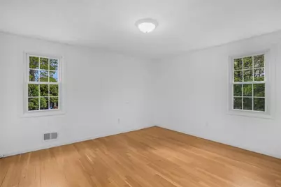 80 Killey Avenue, Warwick, RI 02889 - Photo 14