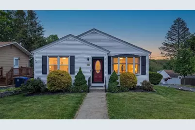 23 Park Street, North Providence, RI 02904 - Photo 2