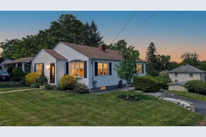 23 Park Street, North Providence, RI 02904 - Photo 4