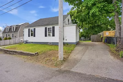 5 Maple Avenue, Smithfield, RI 02917 - Photo 32