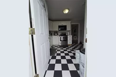221 Prairie Aka 104 Robinson Street Avenue, Providence, RI 02905 - Photo 8