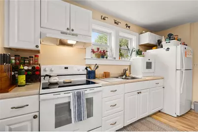 7 Clarke Street, Jamestown, RI 02835 - Photo 18