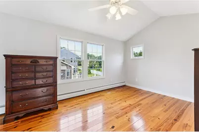 18 Anawan Avenue, Narragansett, RI 02882 - Photo 28