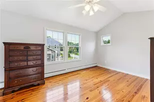18 Anawan Ave, Narragansett, RI 02882 - Photo 28