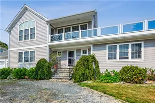 18 Anawan Ave, Narragansett, RI 02882 - Photo 2