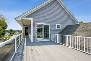 18 Anawan Ave, Narragansett, RI 02882 - Photo 34