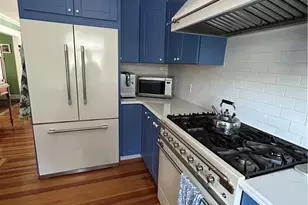 7 Verndale Cir, Bristol, RI 02809 - Photo 14