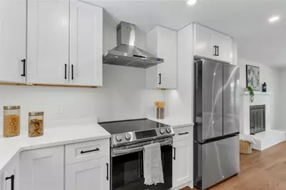 168 Edmond Drive, North Kingstown, RI 02852 - Photo 6