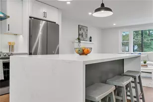 168 Edmond Dr, North Kingstown, RI 02852 - Photo 12