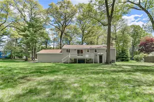 168 Edmond Dr, North Kingstown, RI 02852 - Photo 40