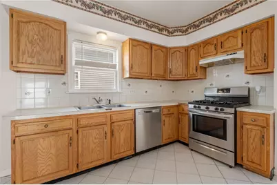 69 Centre Street, Pawtucket, RI 02860 - Photo 16