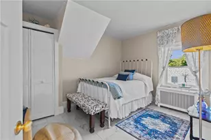 519 Bellevue Ave, Newport, RI 02840 - Photo 20