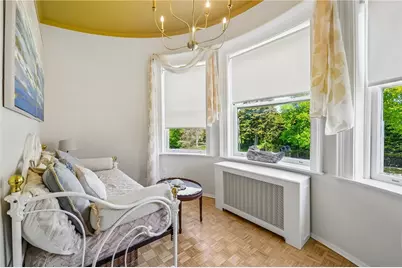 519 Bellevue Avenue #2N, Newport, RI 02840 - Photo 12