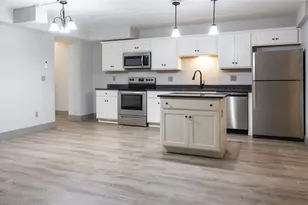 20 Marblehead Ave, North Providence, RI 02904 - Photo 4